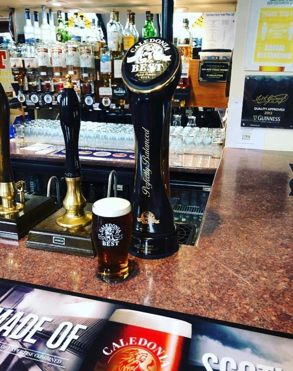 Tarves The Aberdeen Arms Hotel מראה חיצוני תמונה