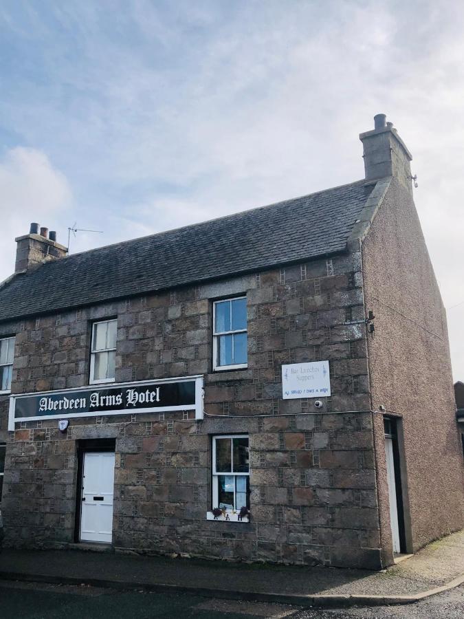 Tarves The Aberdeen Arms Hotel מראה חיצוני תמונה