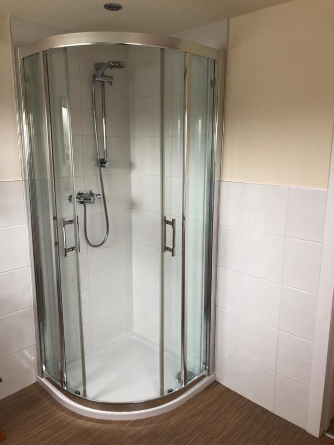 Tarves The Aberdeen Arms Hotel מראה חיצוני תמונה