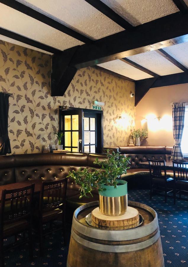 Tarves The Aberdeen Arms Hotel מראה חיצוני תמונה